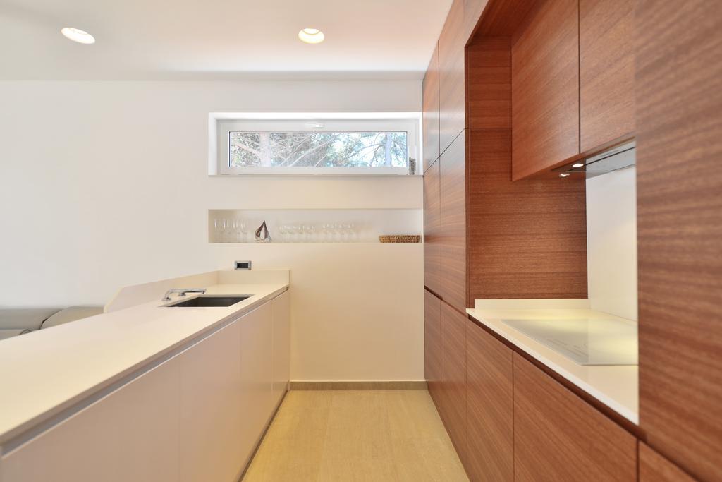 Chiponsky One - 5 Star Beachfront Property بول المظهر الخارجي الصورة